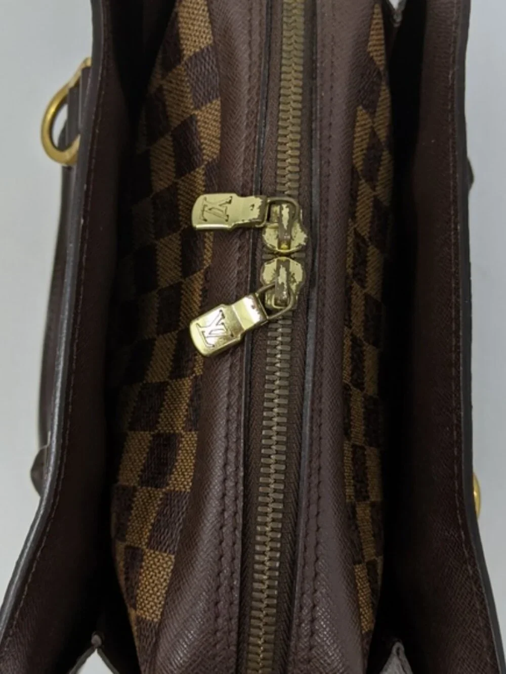 Louis Vuitton Triana Bag Damier